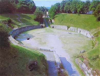 L'Amphithtre de Trves