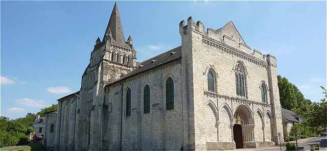 La Collgiale Notre-Dame de Cunault