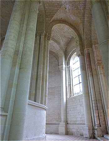 Déambulatoire de l'église de Cunault