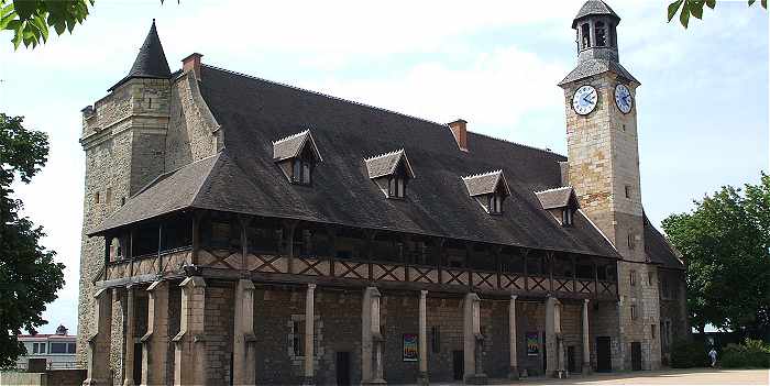 Chteau de Montluon