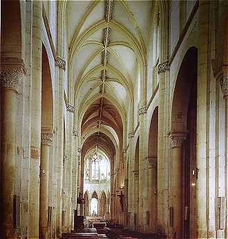 Nef centrale de l'glise de Souvigny