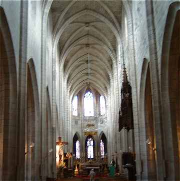 Nef principale de la cathdrale Saint Pierre  Saint Flour