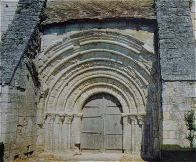 Portail de l'glise Notre-Dame d'Ecueill
