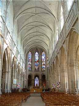Intérieur de la cathédrale Saint Louis de Blois