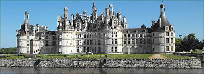 Le chteau de Chambord dans le Val de Loire