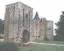 Le Chateau de Sainte Maure a conserv� un charme particulier, il gardait le sud de la Touraine.
