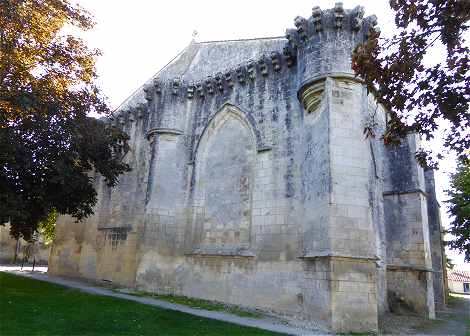 L'glise Saint Pierre d'Angoulins