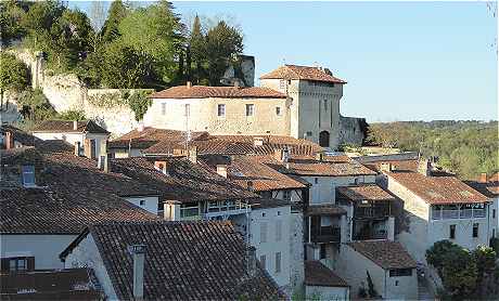 Chteau et village d'Aubeterre sur Dronne