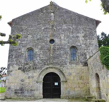 Faade de l'glise Notre-Dame de Berneuil