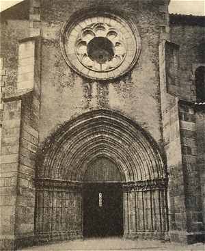 Portail Sud de l'glise Saint Martial de Brigueuil