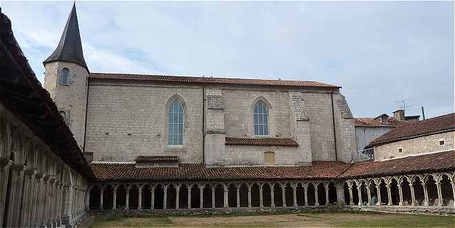 Couvent des Carmes  La Rochefoucauld