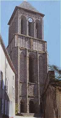 Clocher de l'Abbaye Saint Pierre de Lesterps