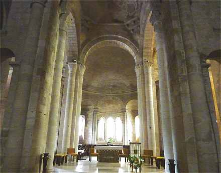 Transept et choeur de l'glise Saint Maurice de Montbron