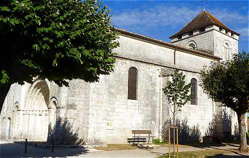 Eglise Saint Saturnin  Mosnac