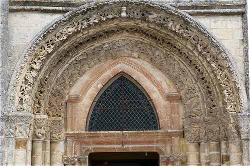 Eglise Saint Andr de Ruffec: portail