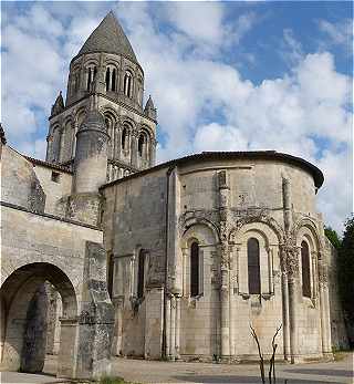 Chevet de l'Abbaye aux Dames de Saintes