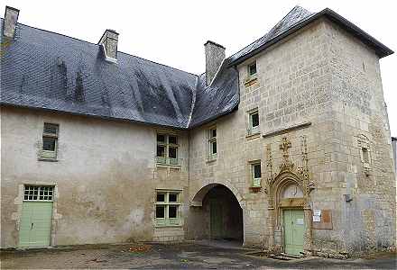 Chateau de Saint Amant de Bonnieure