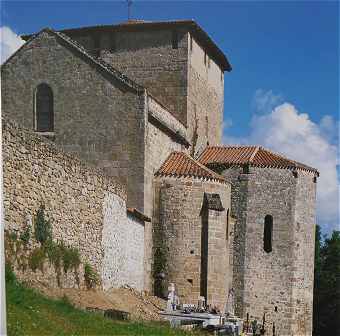 Clocher, transept et chevet de l'glise Saint Vincent de Saint Germain de Confolens