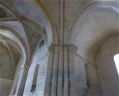 Nef et chevet de l'glise Saint Grgoire de Tesson