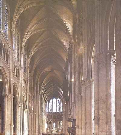 La Nef de la cath�drale de Chartres