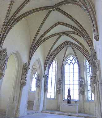 Chapelle basse avec sa vote d'ogives au chteau de Chteaudun