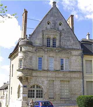 Maison ancienne rue de la Cuirasserie