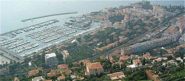 Beaulieu vue de la Moyenne Corniche