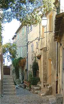 Vue d'un rue du Haut de Cagnes