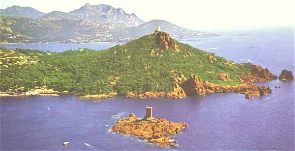 L'Estérel avec le Dramont et l'Ile d'Or