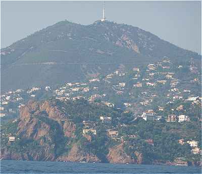 La Pointe de l'Esquillon et le Pic de l'Ours