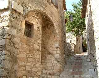 La rue Principale � Eze