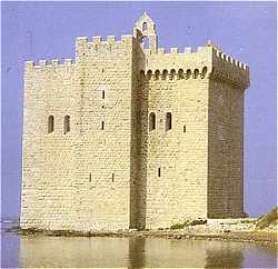 Tour du monastre Saint Honorat