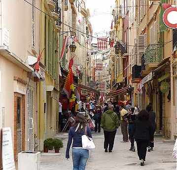 Monaco: rue de la vieille ville
