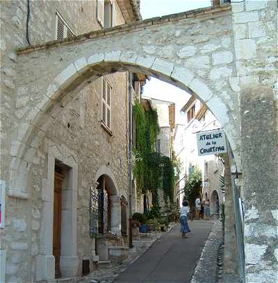 Rue  Saint Paul de Vence