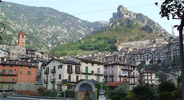 Panorama sur Tende