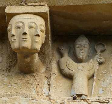 Modillon de l'glise Saint Martin d'Artaiz