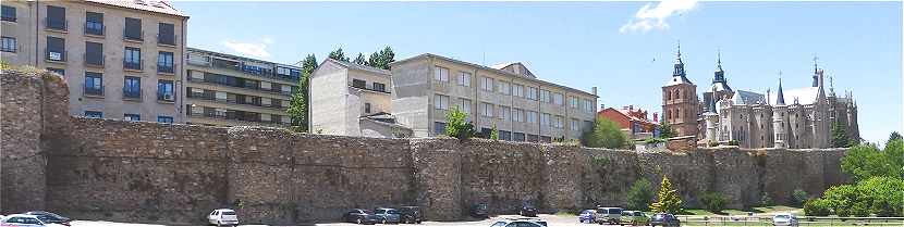 Remparts Romains, Palais piscopal et Cathdrale Sainte Marie  Astorga