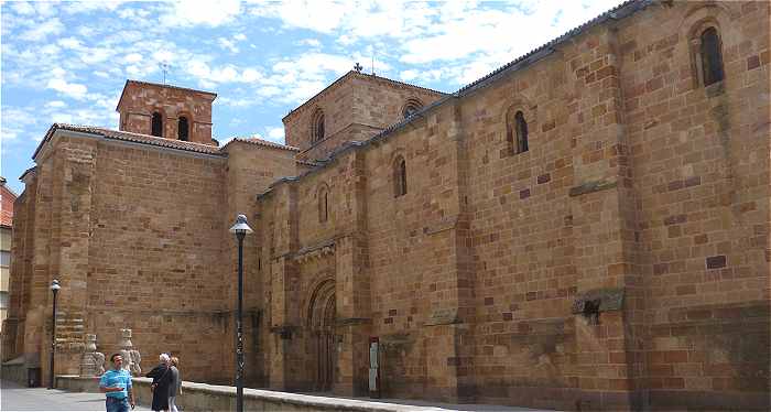 Ct Nord de l'glise San Pedro d'Avila