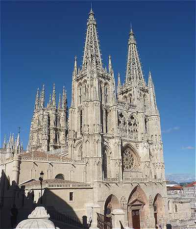 Faade de la Cathdrale de Burgos