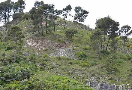 Site de l'ancien chteau d'Estella
