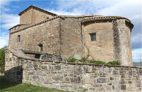 Eglise de le Purification  Indurain dans la valle de l'Izagaondoa