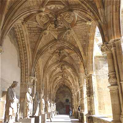 Galerie du cloitre de la Cathdrale de Leon