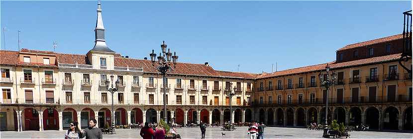 Leon: la Plaza Mayor