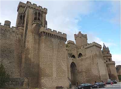 Le Palacio Real d'Olite