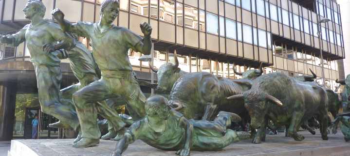 Sculpture sur la Fiesta de Los Sanfermines  Pampelune