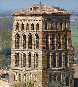 Tour de l'glise San Lorenzo  Sahagun