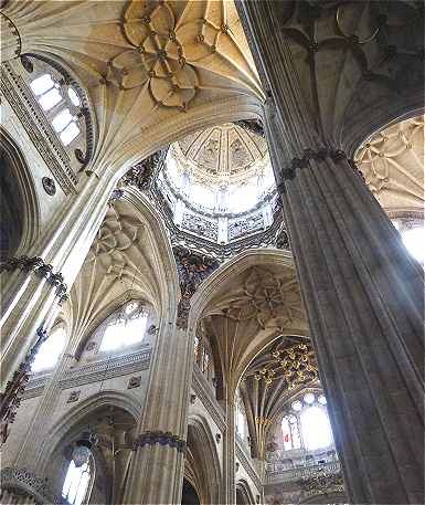 Intrieur de la Cathdrale Nouvelle de Salamanque