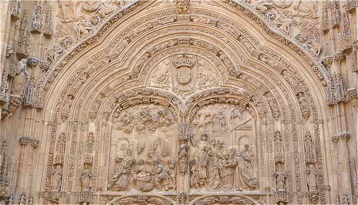 Sculptures du Portail del Nacimiento (Ouest) de la Cathdrale Nouvelle de Salamanque