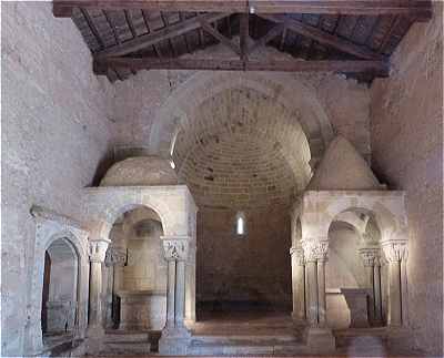 Intrieur de l'glise San Juan de Duero de Soria