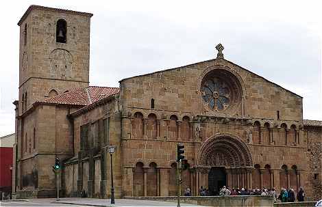 L'glise Romane Santo Domingo de Soria